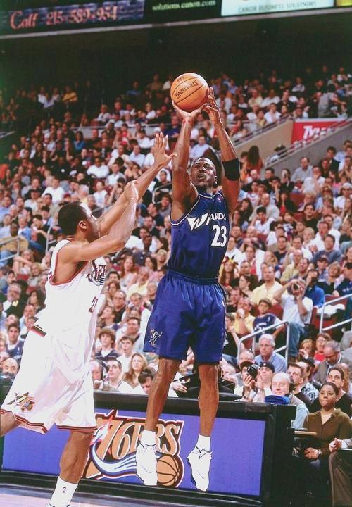 关于NBA常规赛倒计时,华盛顿奇才加时末段队长鼓劲,细节引发关注,引发热议,更衣室氛围转暖的信息 关于NBA常规赛倒计时,华盛顿奇才加时末段队长鼓劲,细节引发关注,引发热议,更衣室氛围转暖的信息